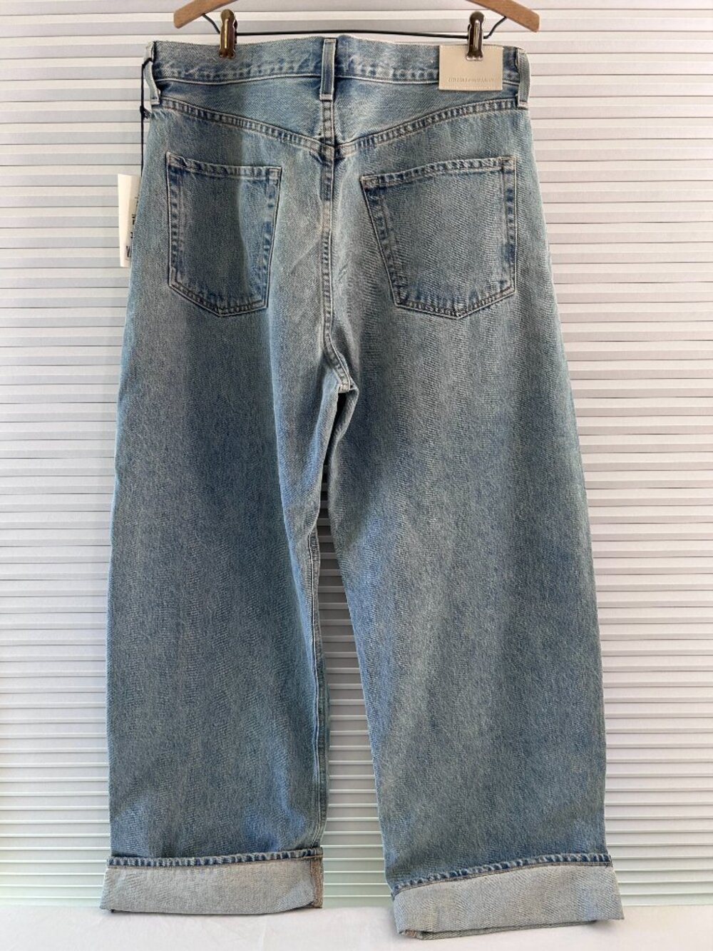 Citizens of Humanity Ayla Baggy Jeans in Skylights 31 - Picture 9 of 12